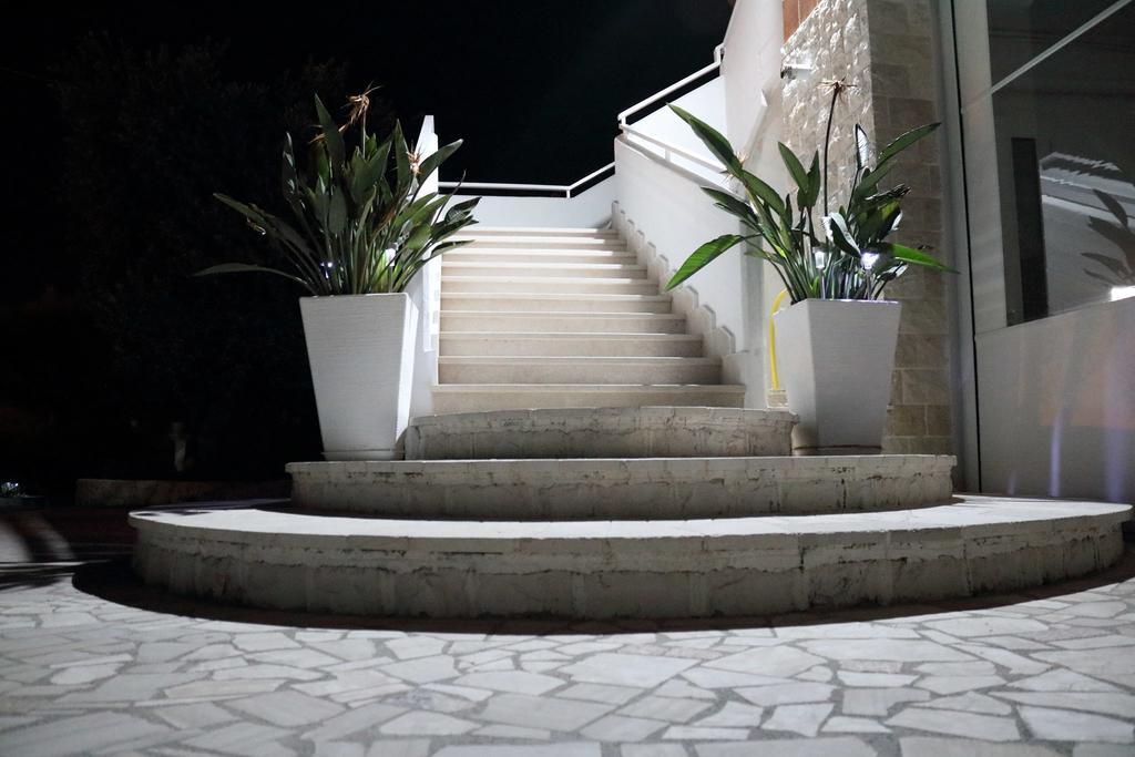 Villa Santo Stefano مونوبولي المظهر الخارجي الصورة